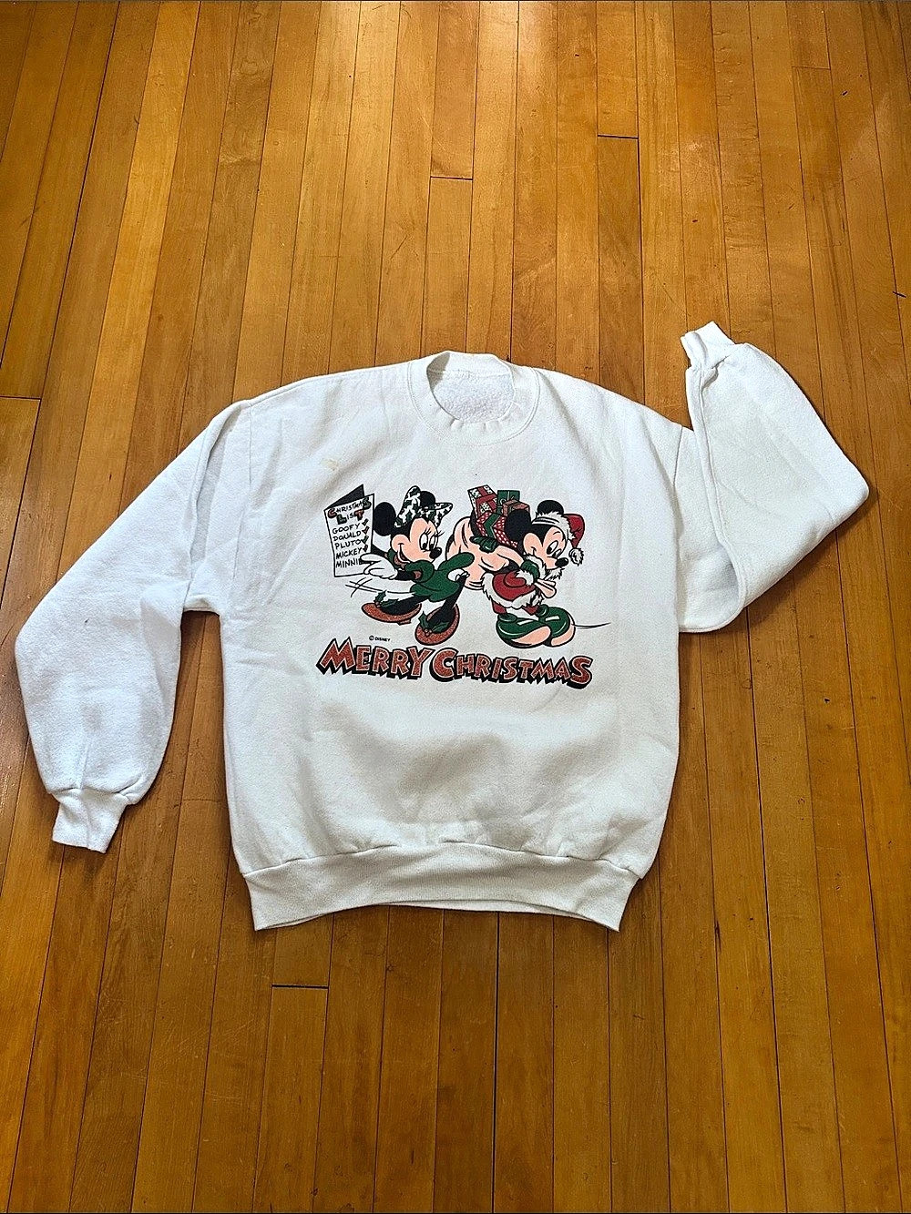Disney vintage Mickey Minnie Mouse Merry Christmas graphic Sweatshirt Women’s La